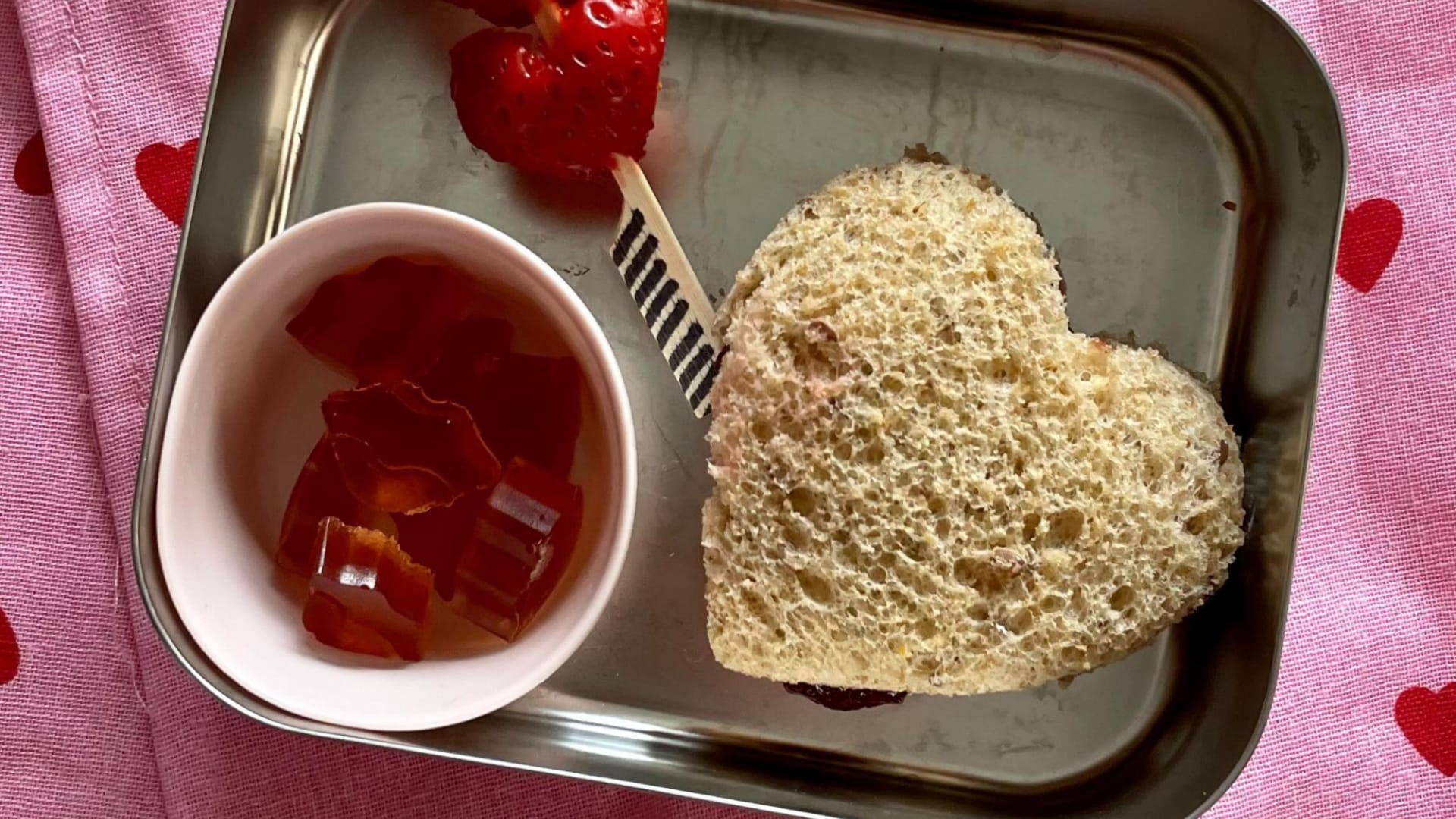 Valentine Day Special Breakfast Recipe Try These Recipes At Home in Hindi