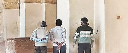 complete love from Emperor Akbar names scratched on wall in tomb see pictures