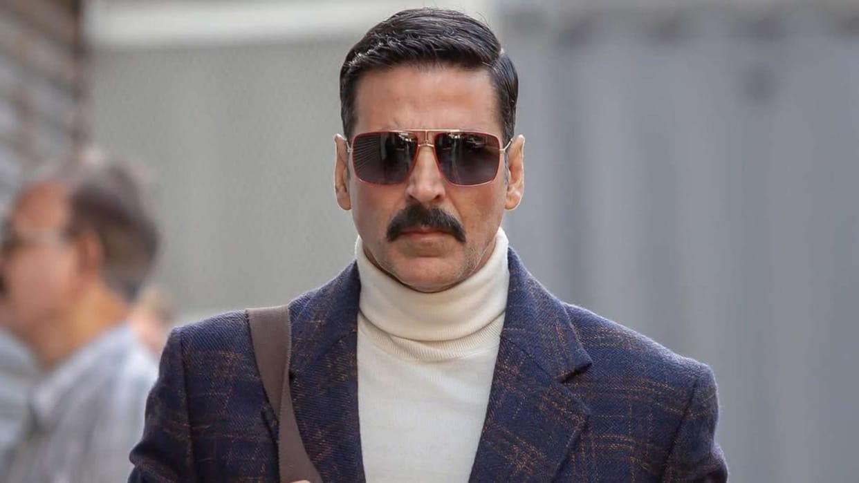 akshay kuamr tribute to 40 martyre in pulwama attack writes post on x
