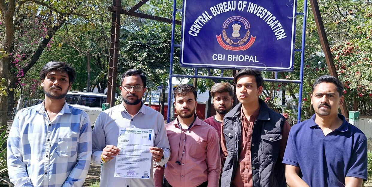 Bhopal: Nursing scam under the guise of fake hospitals, NSUI handed over the list of fake hospitals to CBI, de