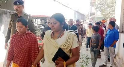 Bihar News: महज साढ़े तीन लाख रुपये में मालिक की बेटी को बेचने की कोशिश, पढ़िए नौकारी की चौंकाने वाली करतूत Bihar News: Maid in Sheikhpura tried to sell owner's daughter for three and a half lakh rupees: Crime News