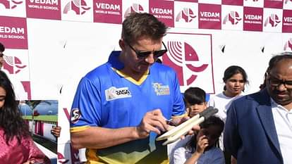 Former cricketer Brett Lee boosted enthusiasm of children in Lucknow by talking in Hindi