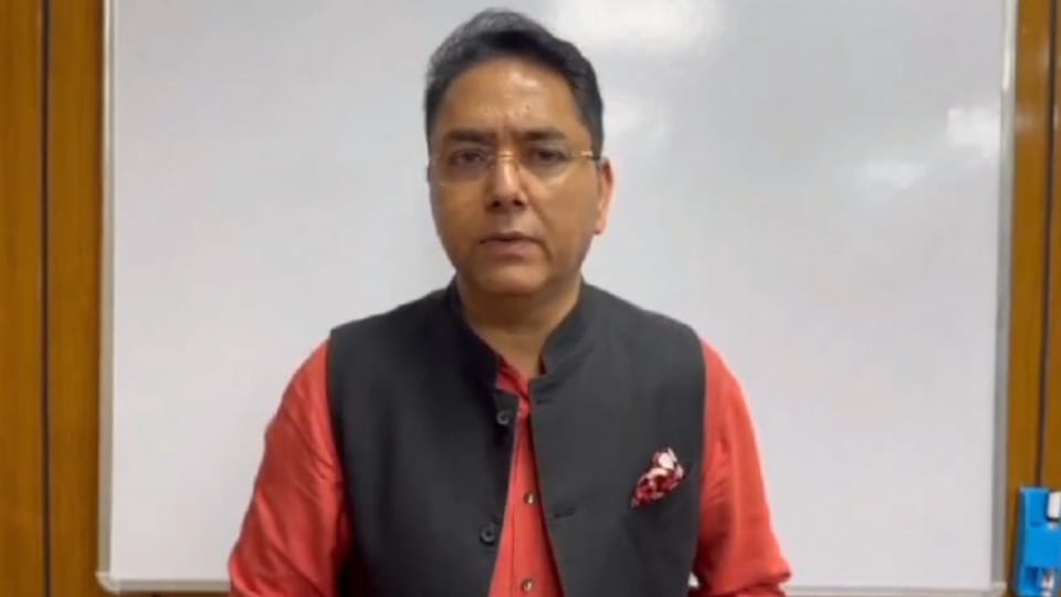 DC SDM and SSP spot corruption otherwise Action will be taken against officials