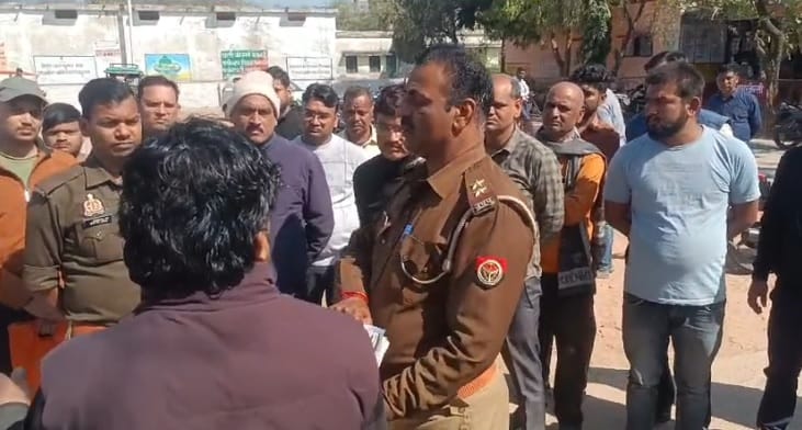 Husband died during treatment due to illness wife also committed suicide in shock body sent for postmortem