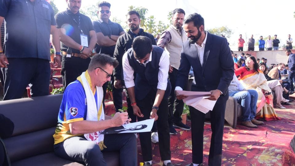 Cricket legend Brett Lee reached Vedam World School