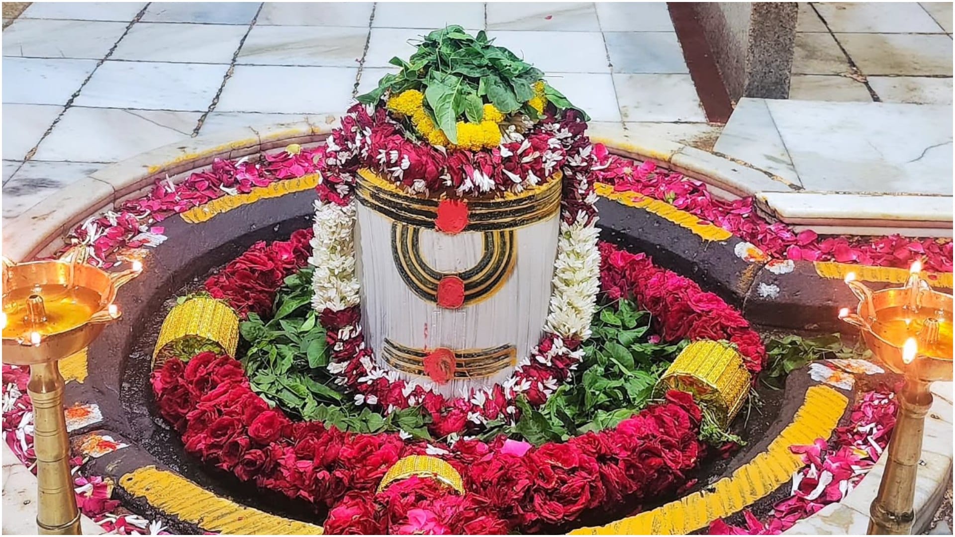 Mahashivratri 2025 Maharashtra Jyotirlinga Name and Location Full Details