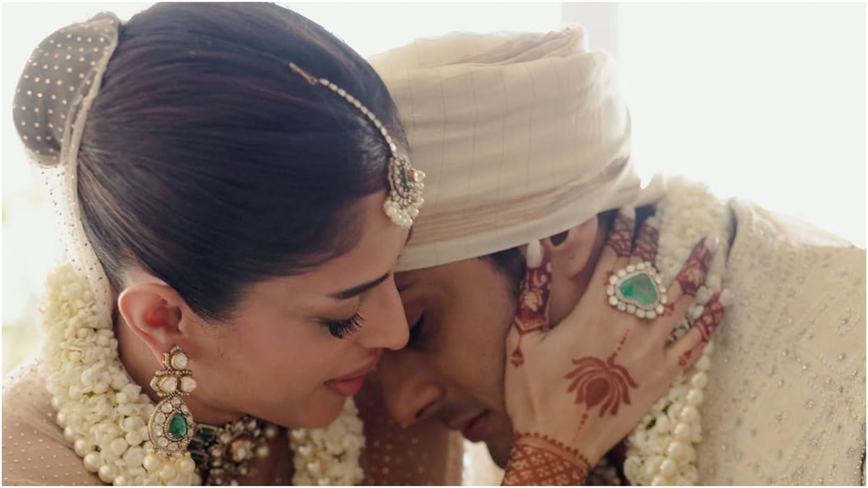 Prateik Babbar and Priya Banerjee ties knot  On Valentines Day In Mumbai actor Gets Emotional