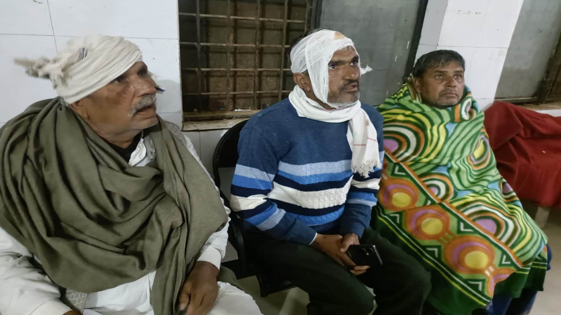 Prayagraj Accident: Death of ten people in a road accident created chaos, screams were heard everywhere