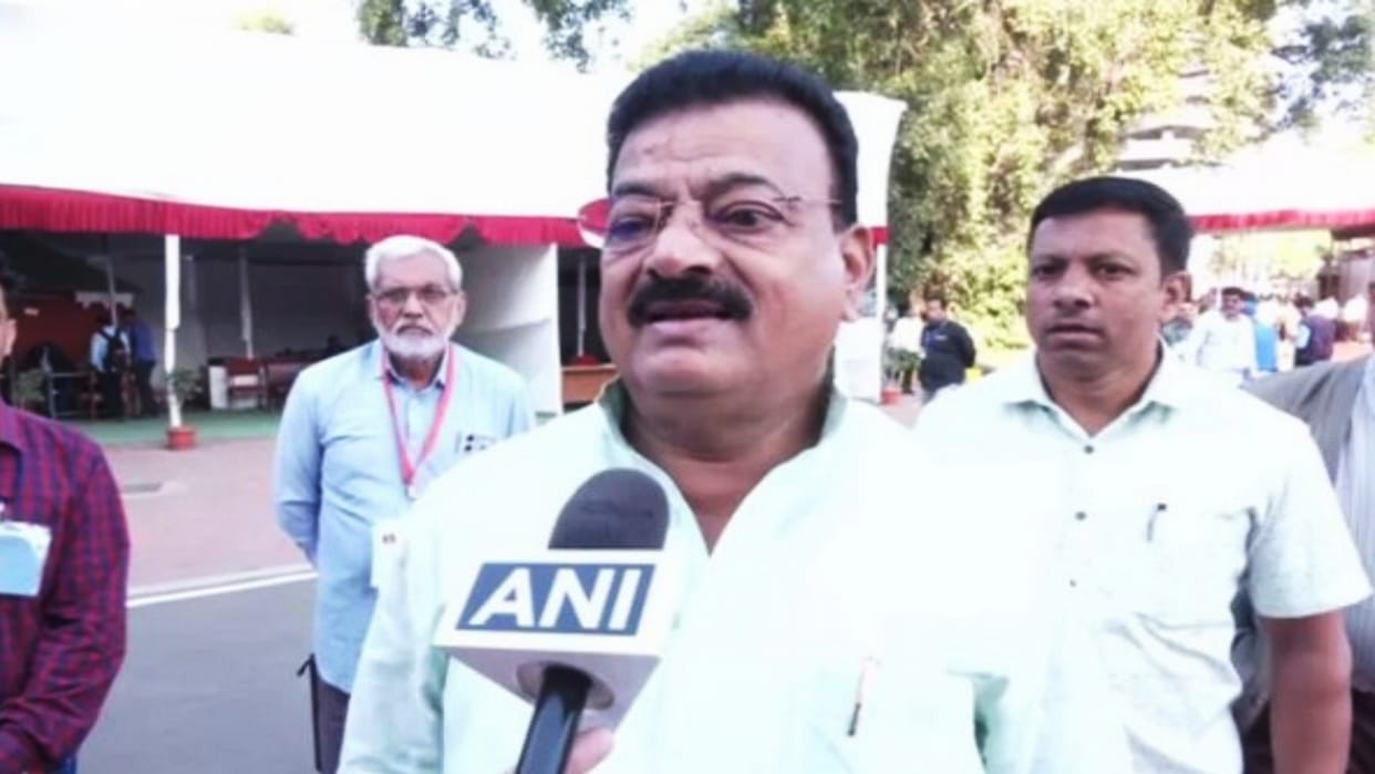 Oppn to boycott Fadnavis govt's high tea invite, says Jadhav; cites Indo-US deal, Pawar's death