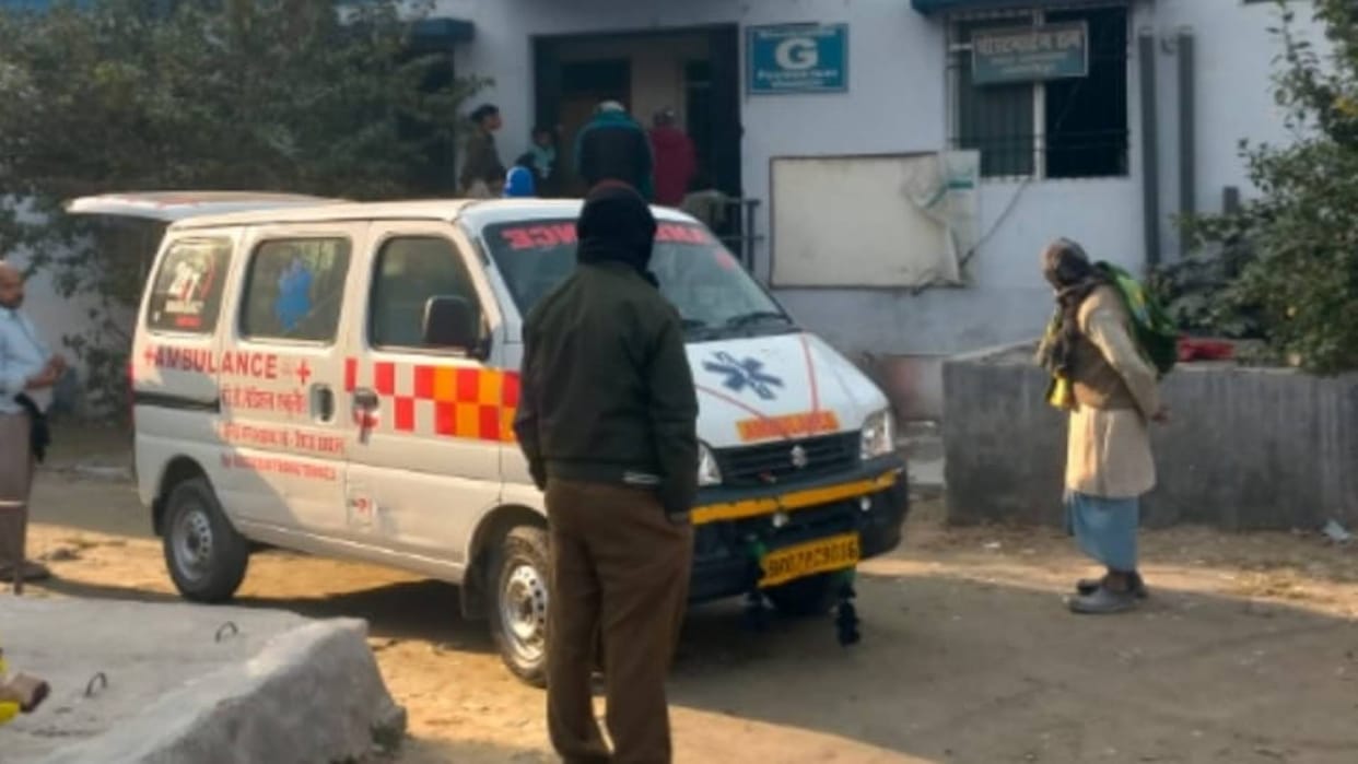 Bihar News Body of youth found hanging from tree near Shakarpur railway crossing in Samastipur not identified