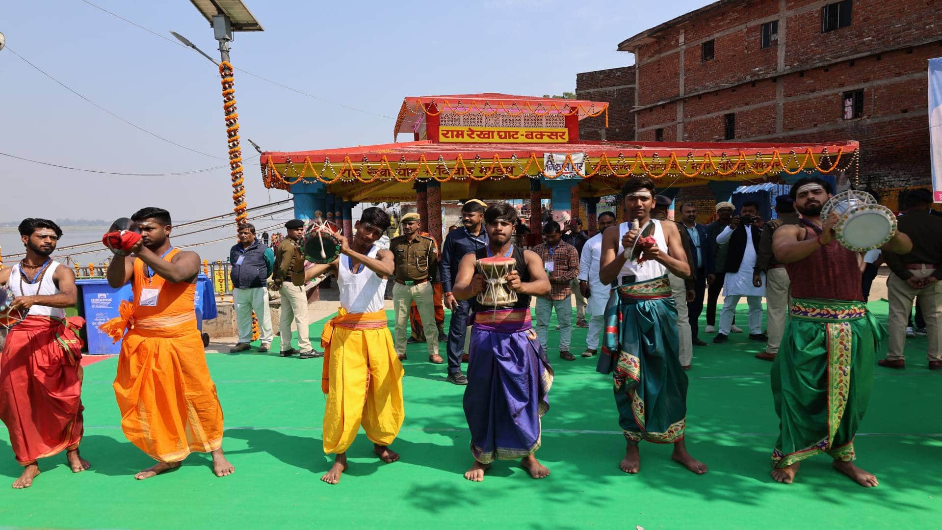 Pragati Yatra CM Nitish gave gift of 450 crores Buxar he left there was race to loot flower pots Dalits angry