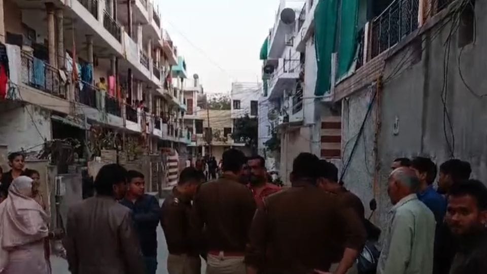 Scooty riding scoundrel opened fire on teacher and her daughter in faridabad