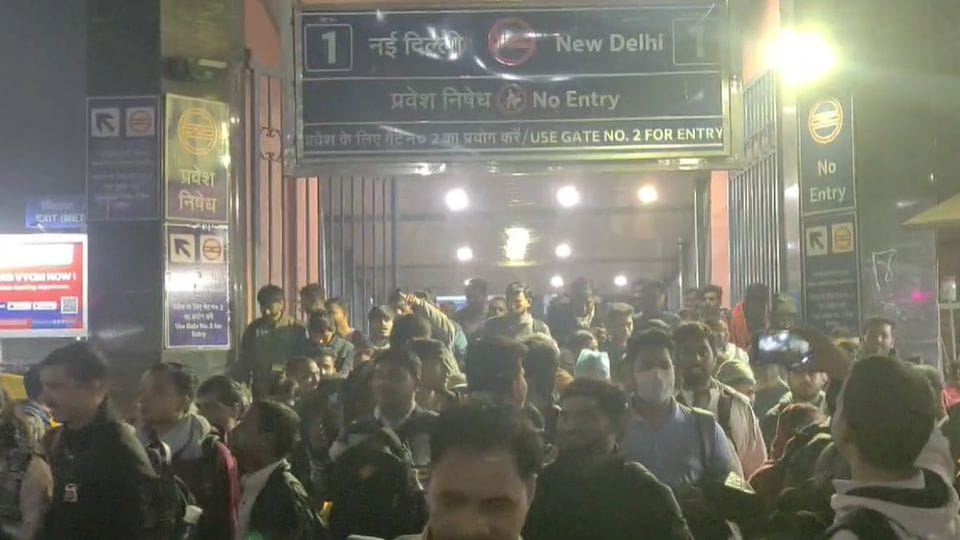 New Delhi Railway Station to be revamped for seven lakh passengers two new station buildings will also be cons