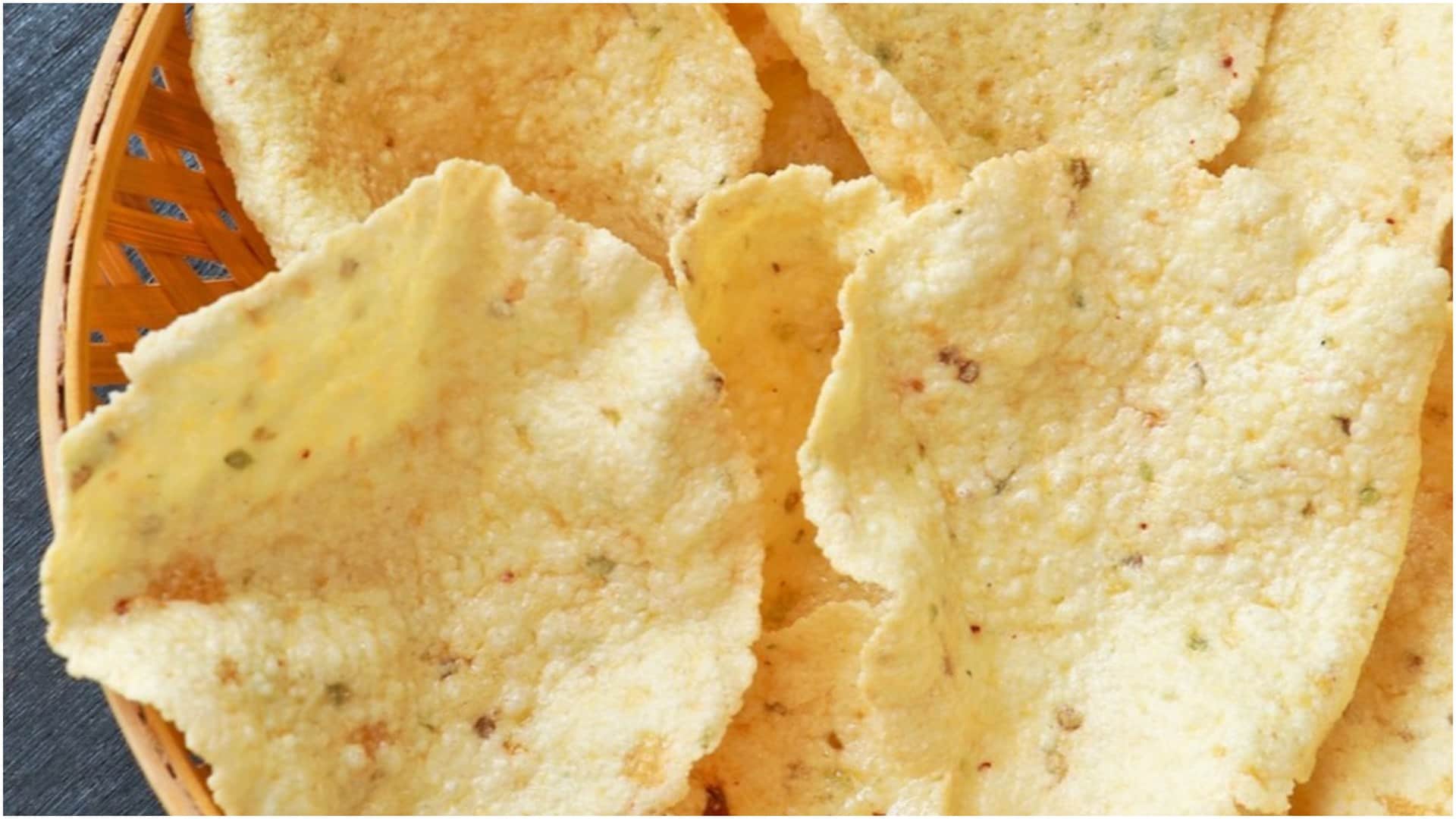 Holi 2025 How To Make Crispy Potato Papad Recipe at Home Aloo papad banane ki vidhi tareeka