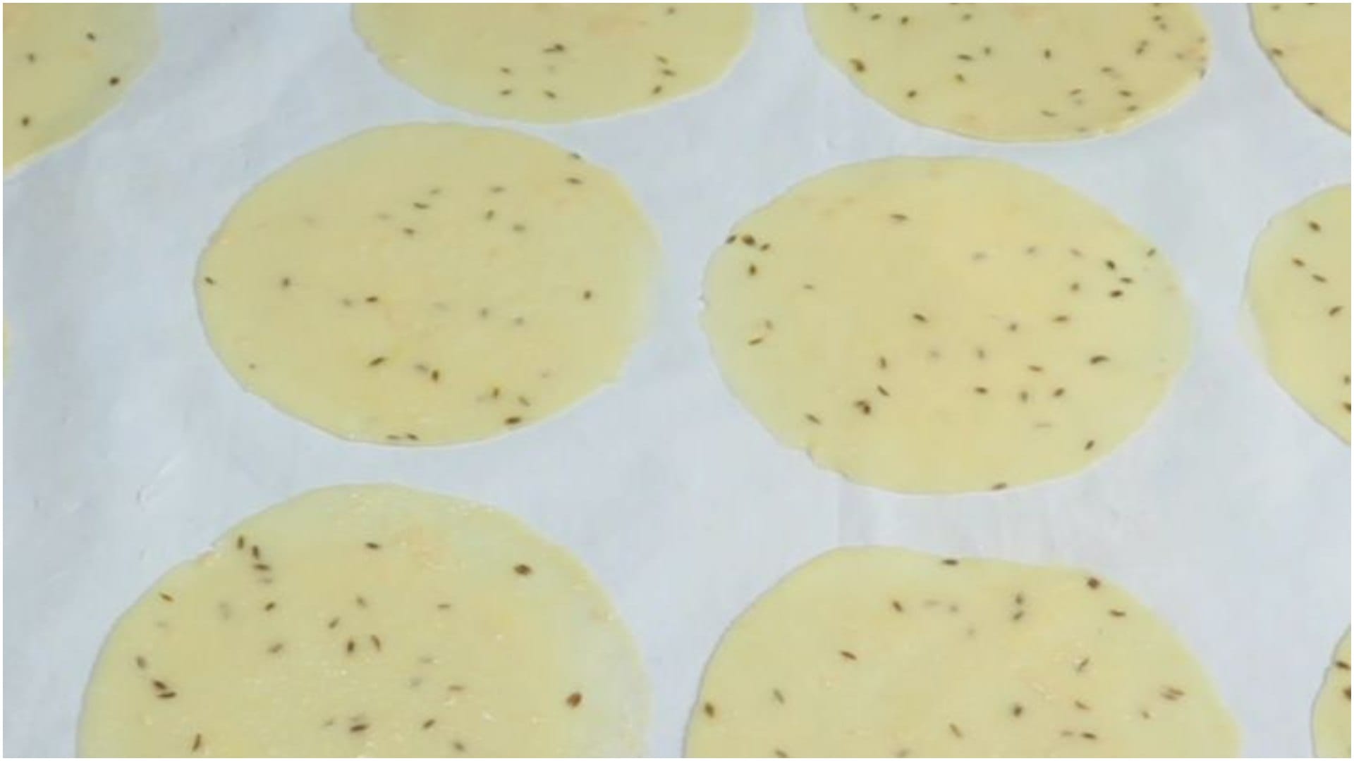 Holi 2025 How To Make Crispy Potato Papad Recipe at Home Aloo papad banane ki vidhi tareeka