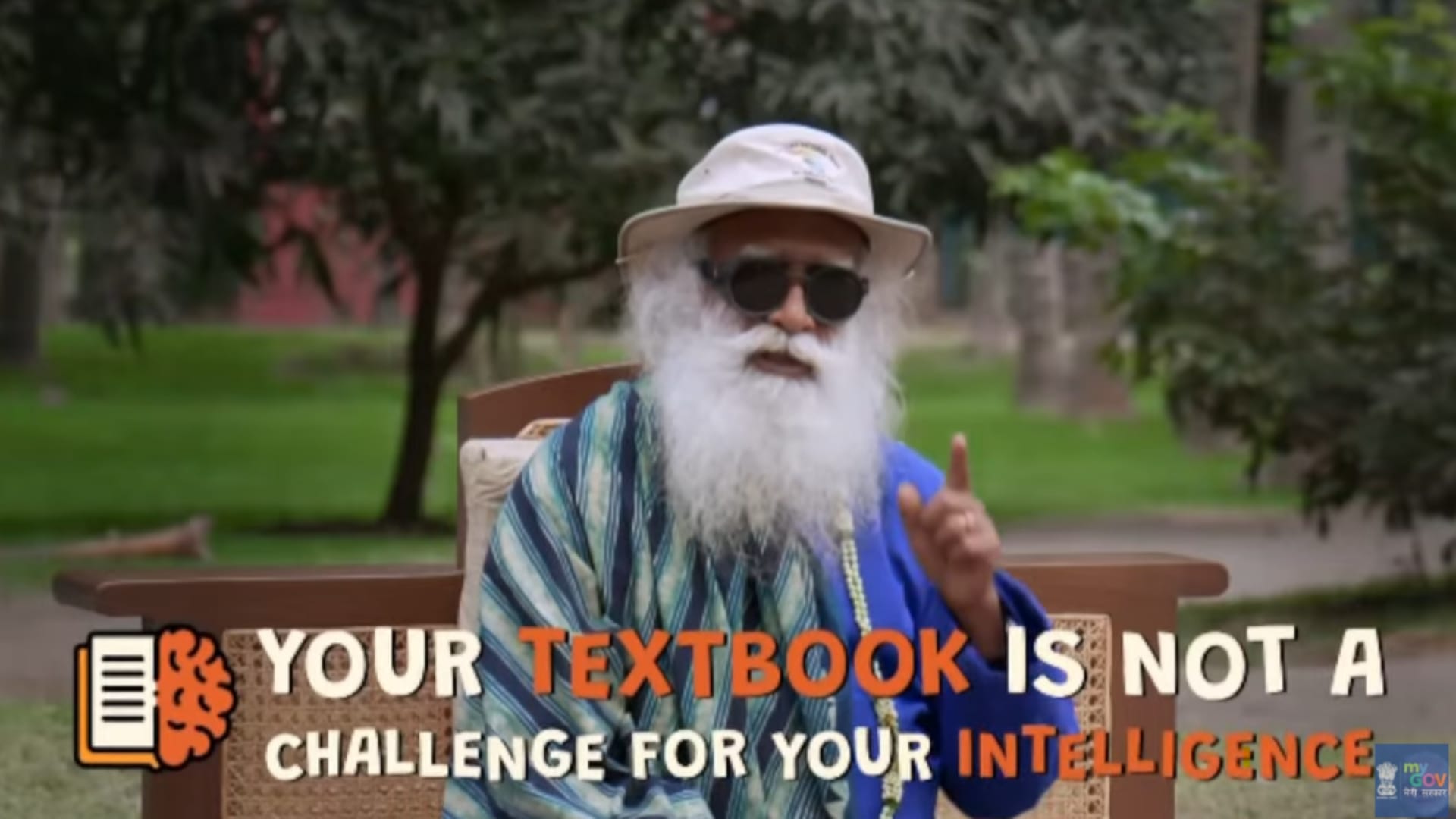 Sadhguru talked about thiking and thoughts in Miracle of Mind in Pariksha Pe Charcha; Read here