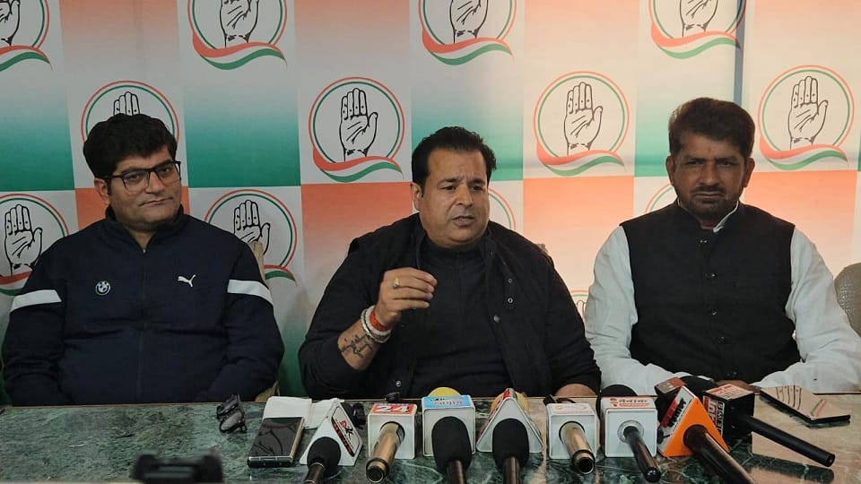 Congress District President accused Kichha MLA of giving slow poison to the organization in rudrapur
