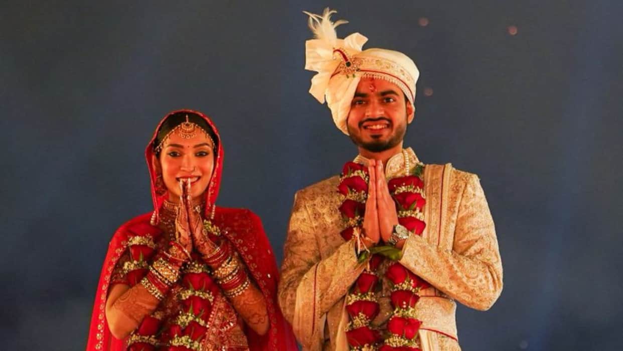 MP News: Gathering of stalwarts at the wedding of former CM Shivraj's son, CM welcomed Vice President, Yogi