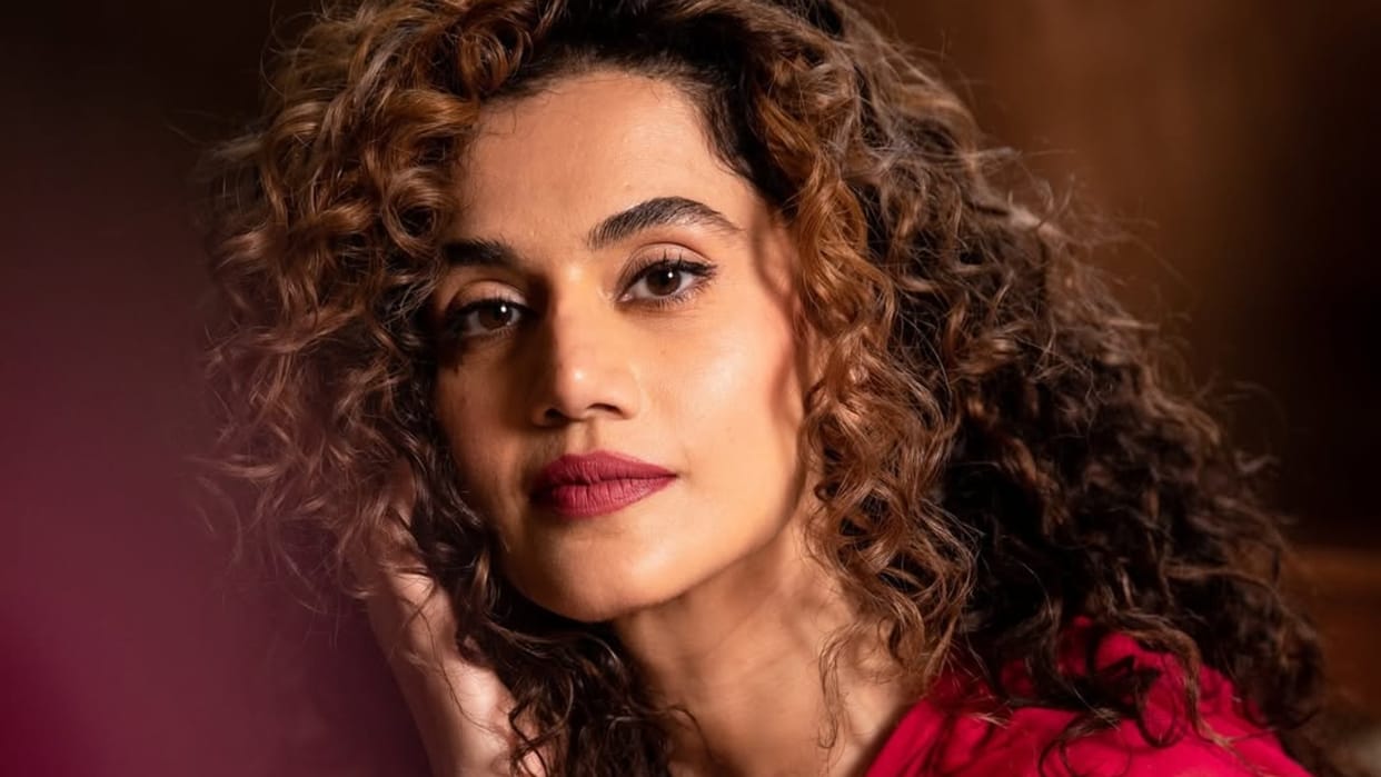 Taapsee pannu again work with filmmaker anubhav sinha in new movie
