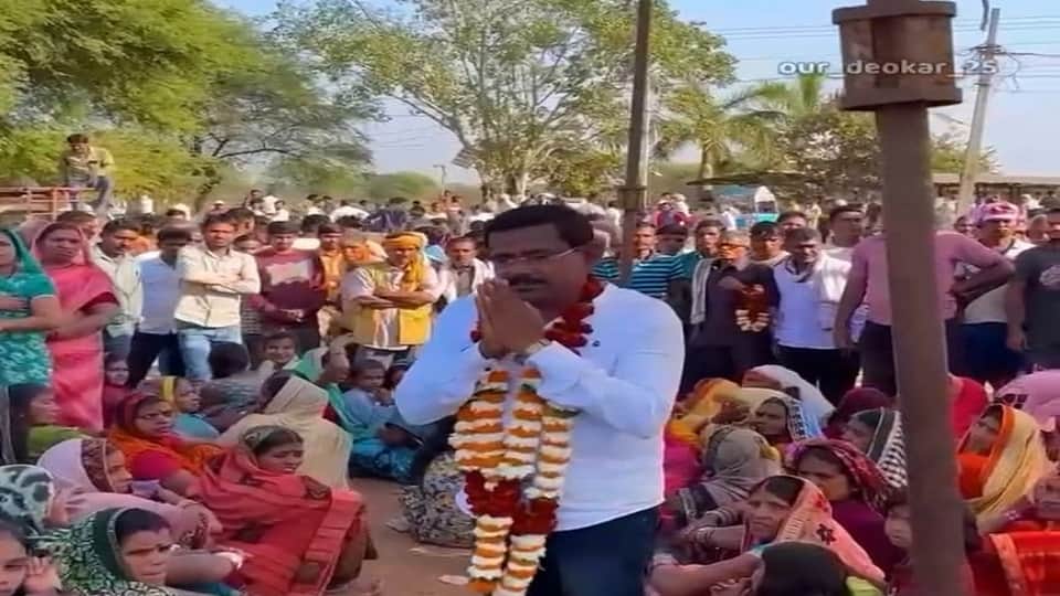 दुखी आत्मा पार्टी के सुरेश सिहोर