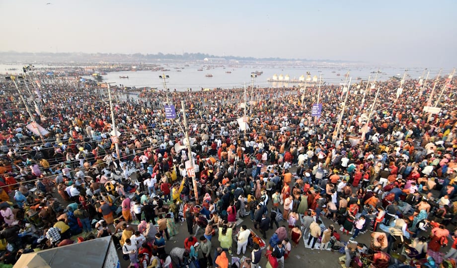 Lord Ram's friends left Naihar with the sand of Ganga, promised to meet in Ardh Kumbh