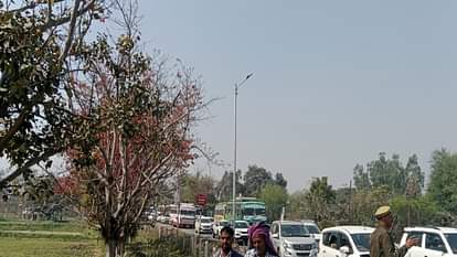 Traffic In Prayagraj: There was a huge jam in Prayagraj on Sunday, several kilometers long queue of vehicles