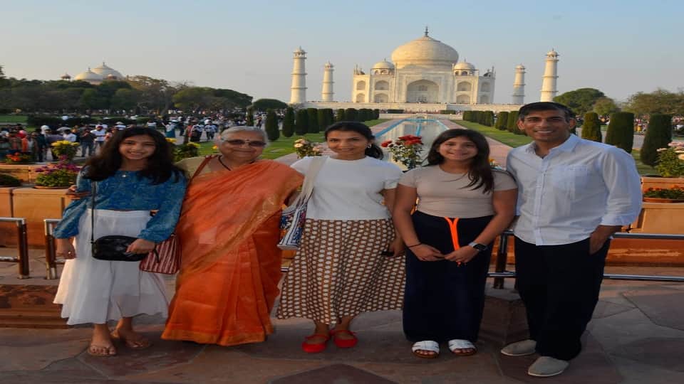 Former British PM Rishi Sunak suddenly reached Taj Mahal admired monument with his family