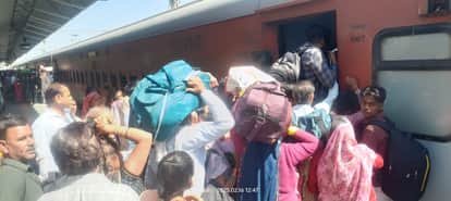 Mahakumbh 2025 Stampede at New Delhi Station MP Police on Alert Indore Katni and Rewa Railway Station