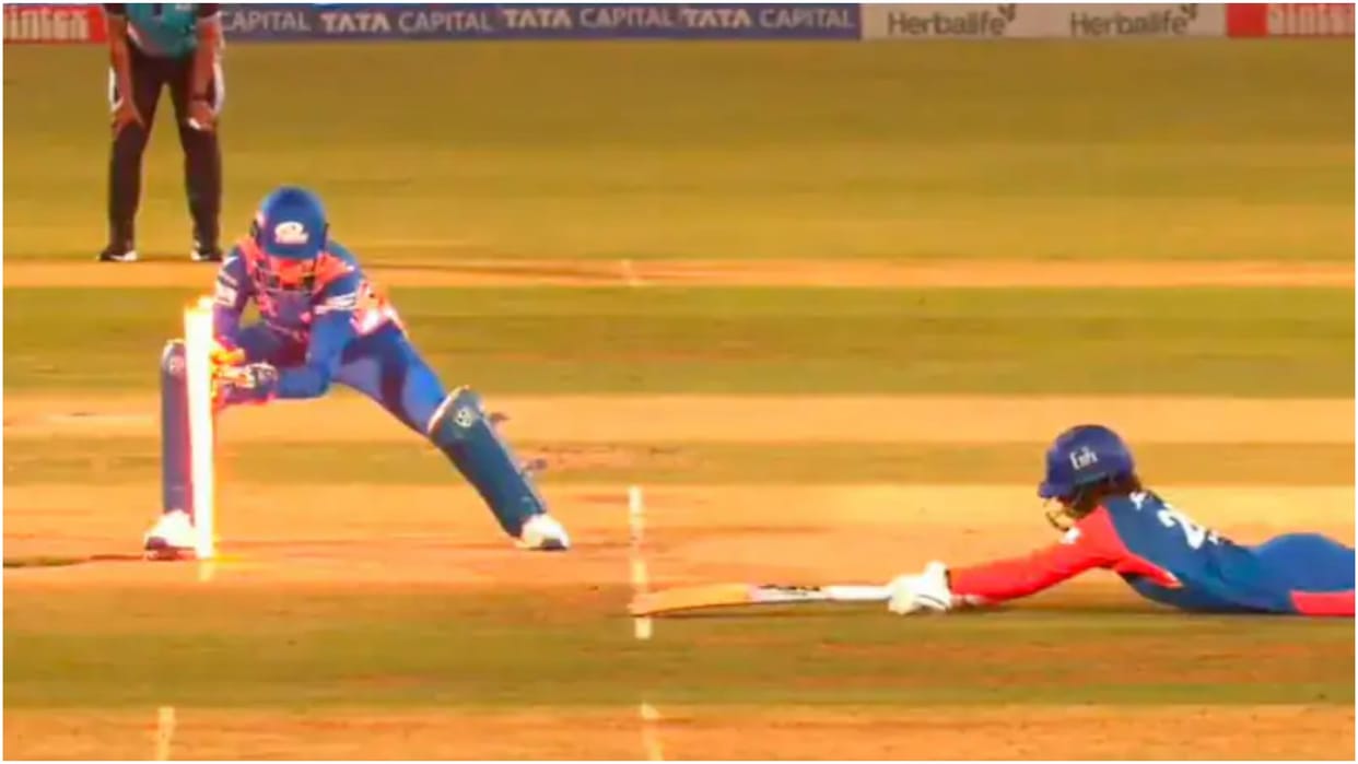 WPL 2025: Mumbai Indians coach Edwards raised questions on umpiring, MI lost due to 3 controversial run-outs
