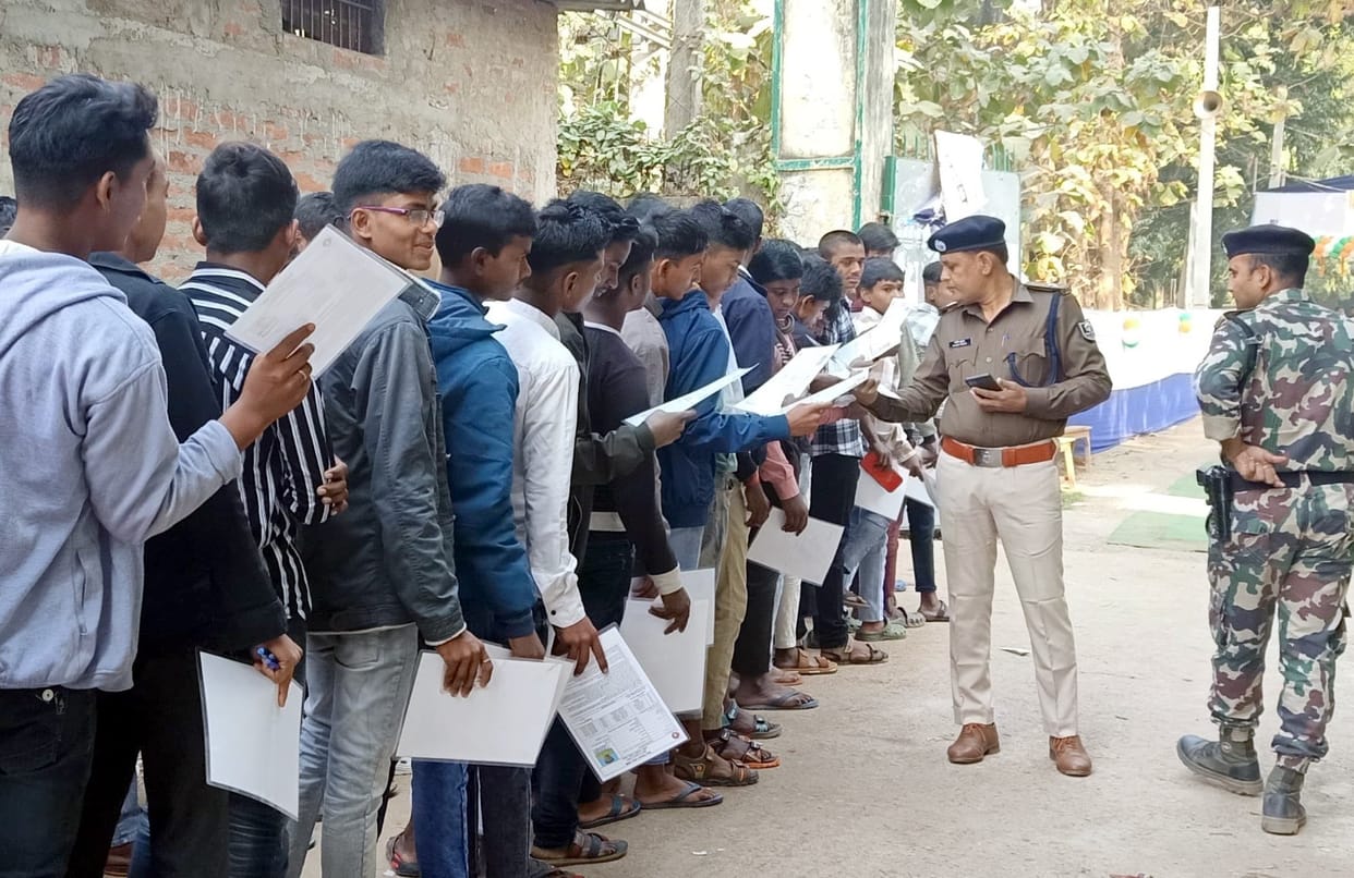 BSEB Exam: Health of six girl students deteriorated during matric exam, all admitted to hospital, Shekhpura.