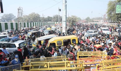 Traffic In Prayagraj: Long queue of vehicles for eight kilometers on Mirzapur and Lucknow road