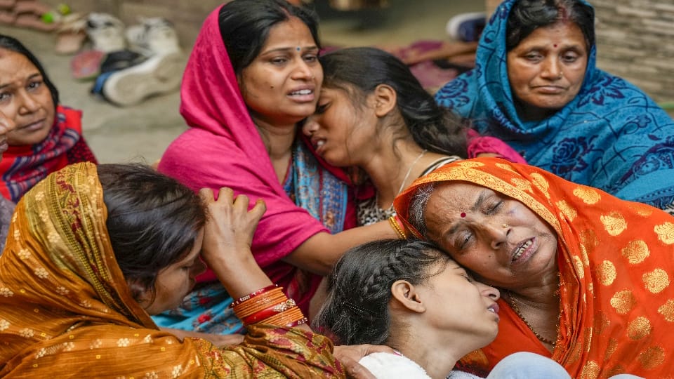 Delhi Railway Station Stampede Most deaths occurred due to suffocation Most of them had broken bones