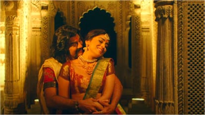 South Indian Movies Based on History Rajanna Mahanati Sye Raa Narasimha Reddy Rudhramadevi