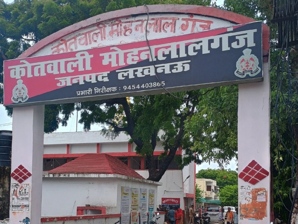 Lucknow: Administrative officer of Chandigarh University beaten up by car riders, hooliganized for not getting