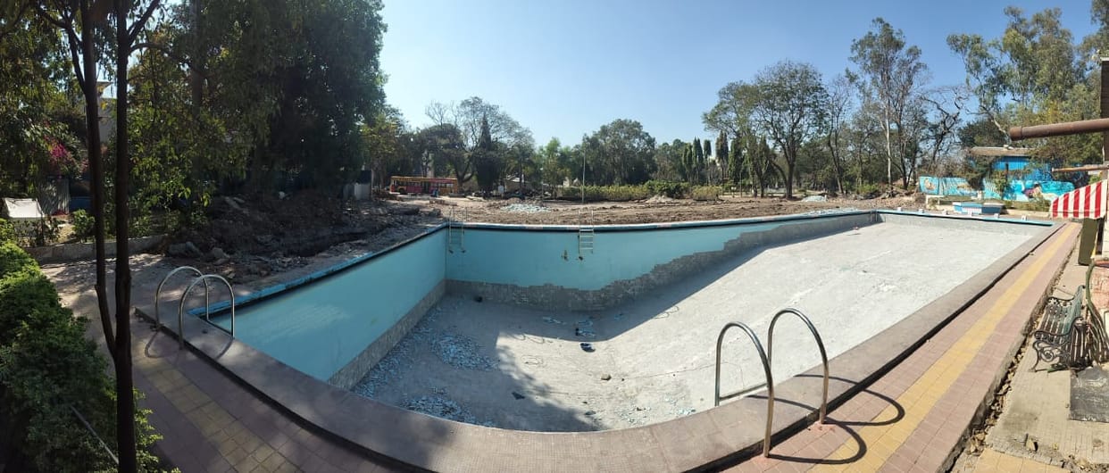 Indore: Indore's 40 year old swimming pool has been destroyed, now preparations are underway to build a new on