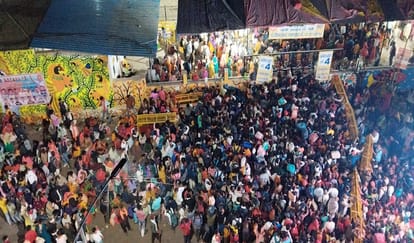 Announcement made on the second day also, there is huge crowd at Prayagraj Junction