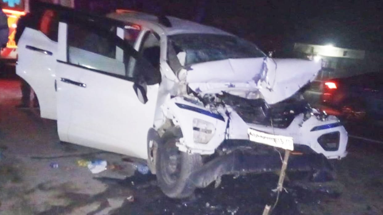 Bihar News: Two female died in a road accident in Muzaffarpur, condition of five is critical: Kumbh Mela