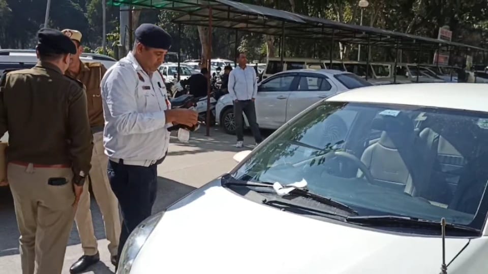 Traffic challan issued Deputy DEO Mercedes car in Yamunanagar