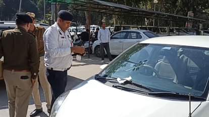Haryana: नियम सभी के लिए हैं... रोड सेफ्टी की मीटिंग में पहुंचे डिप्टी डीओ, पुलिस ने काटा मर्सिडीज का चालान Traffic challan issued Deputy DEO Mercedes car in Yamunanagar