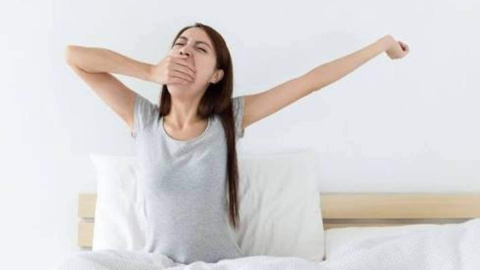 Stretching Benefits Why do we stretch after waking up know how it is beneficial for the body