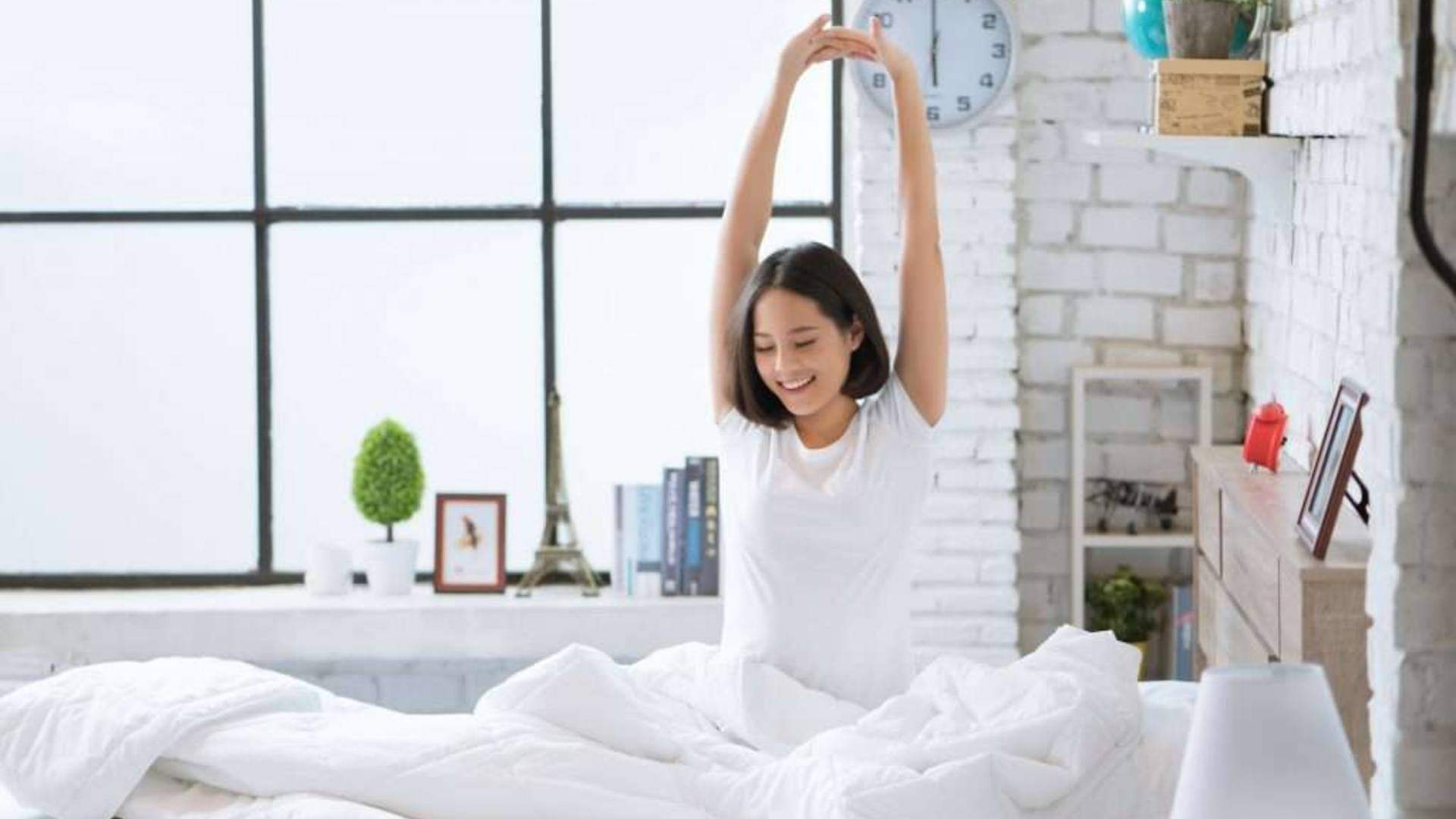 Stretching Benefits Why do we stretch after waking up know how it is beneficial for the body