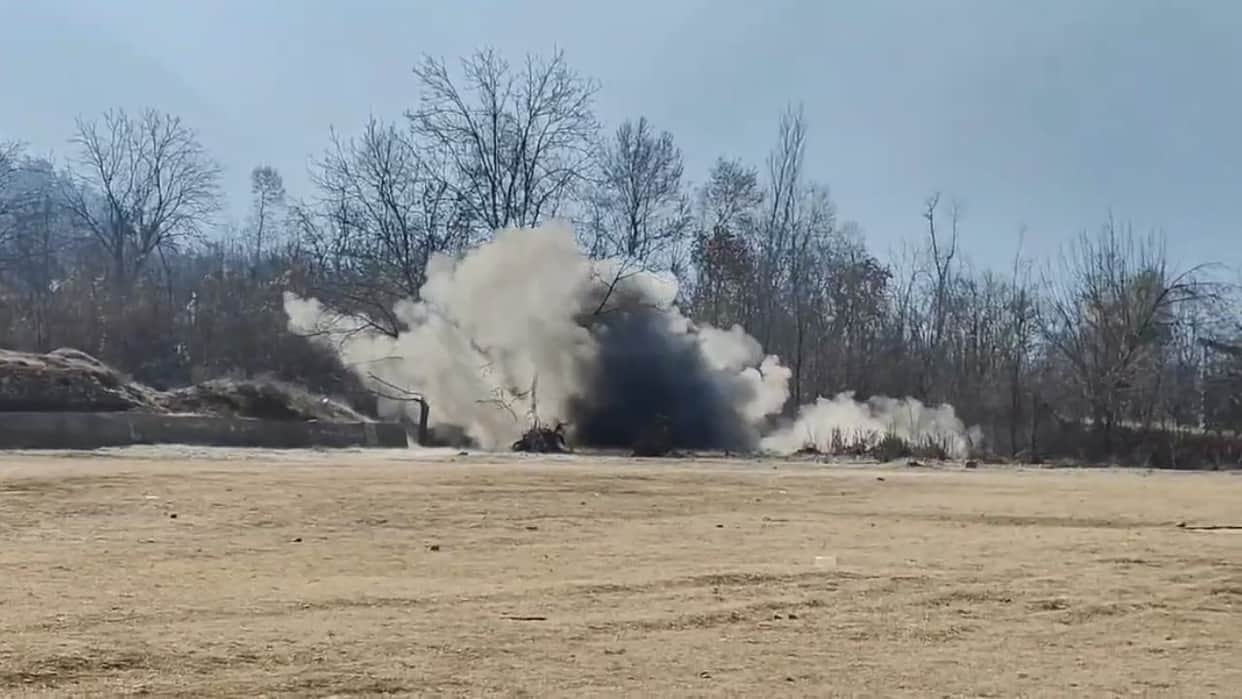 J&K: Suspected IED recovered in Pulwama's Tral, security forces sealed the area, BDS team neutralized it