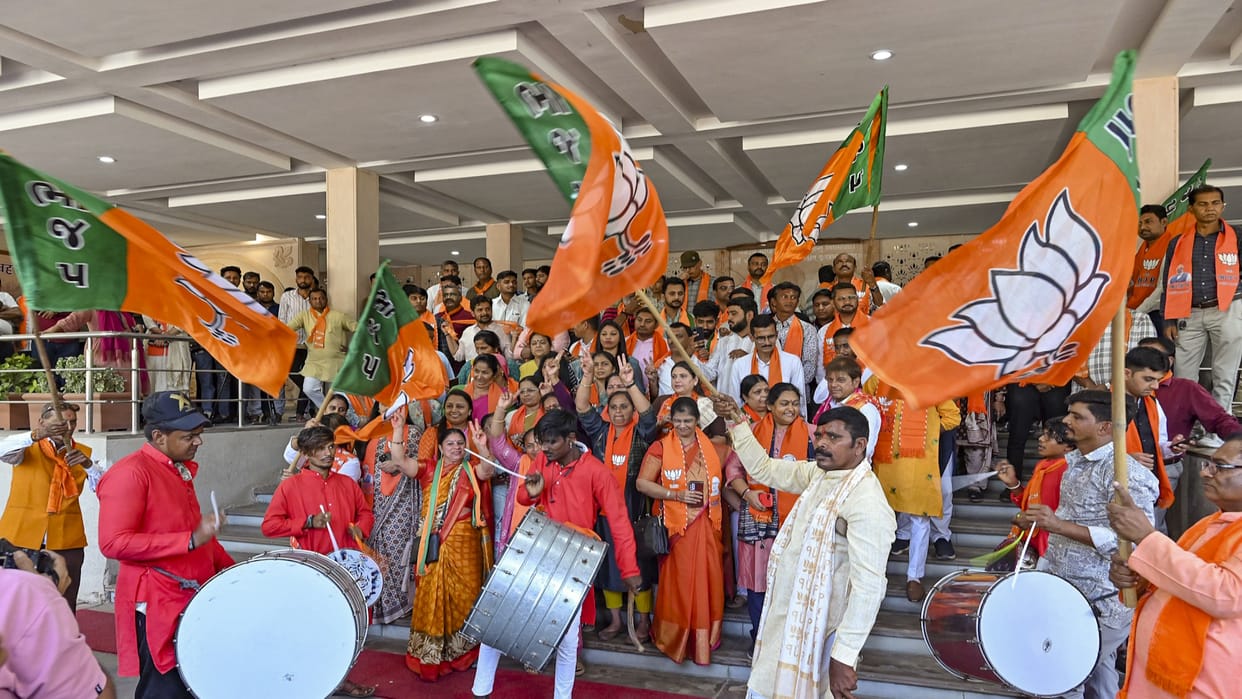 bjp swept local body elections in Gujarat won 60 municipalities out of 68