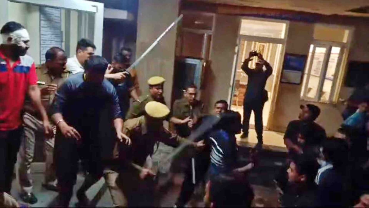 Ajmer News: Violent clash between two communities, more than six people injured
