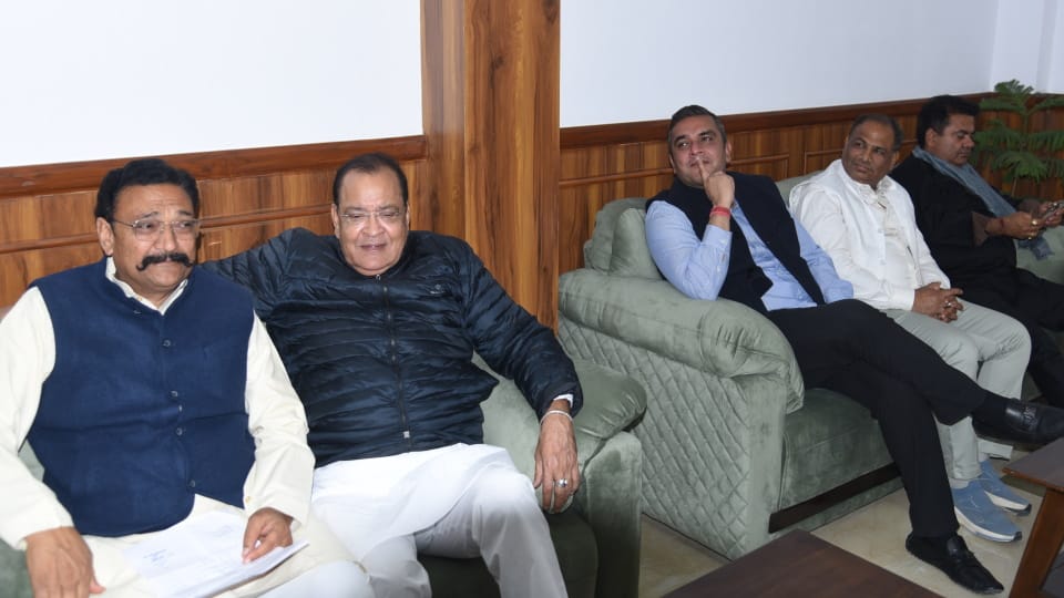 Uttarakhand budget session 2025 Governor one hour speech, opposition created ruckus in middle and walked out
