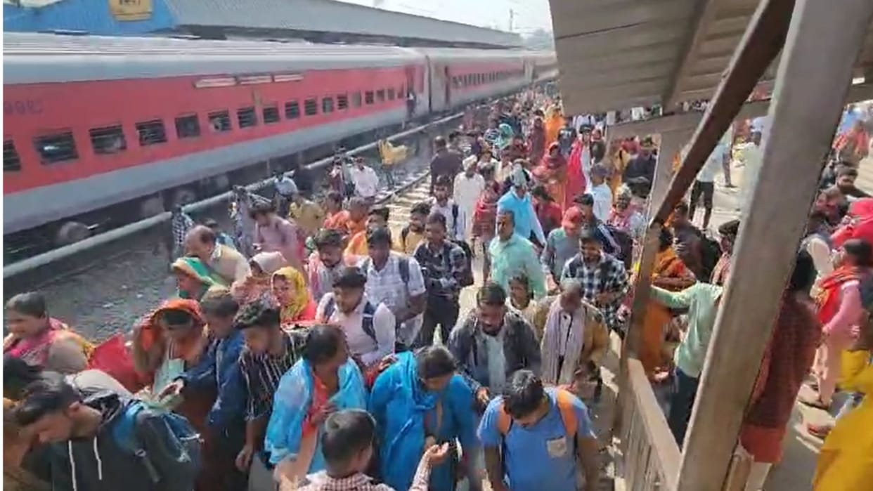 Indore News Special Trains for Gwalior and Pune Announced, Passengers to Get Relief from Long Waiting Lists