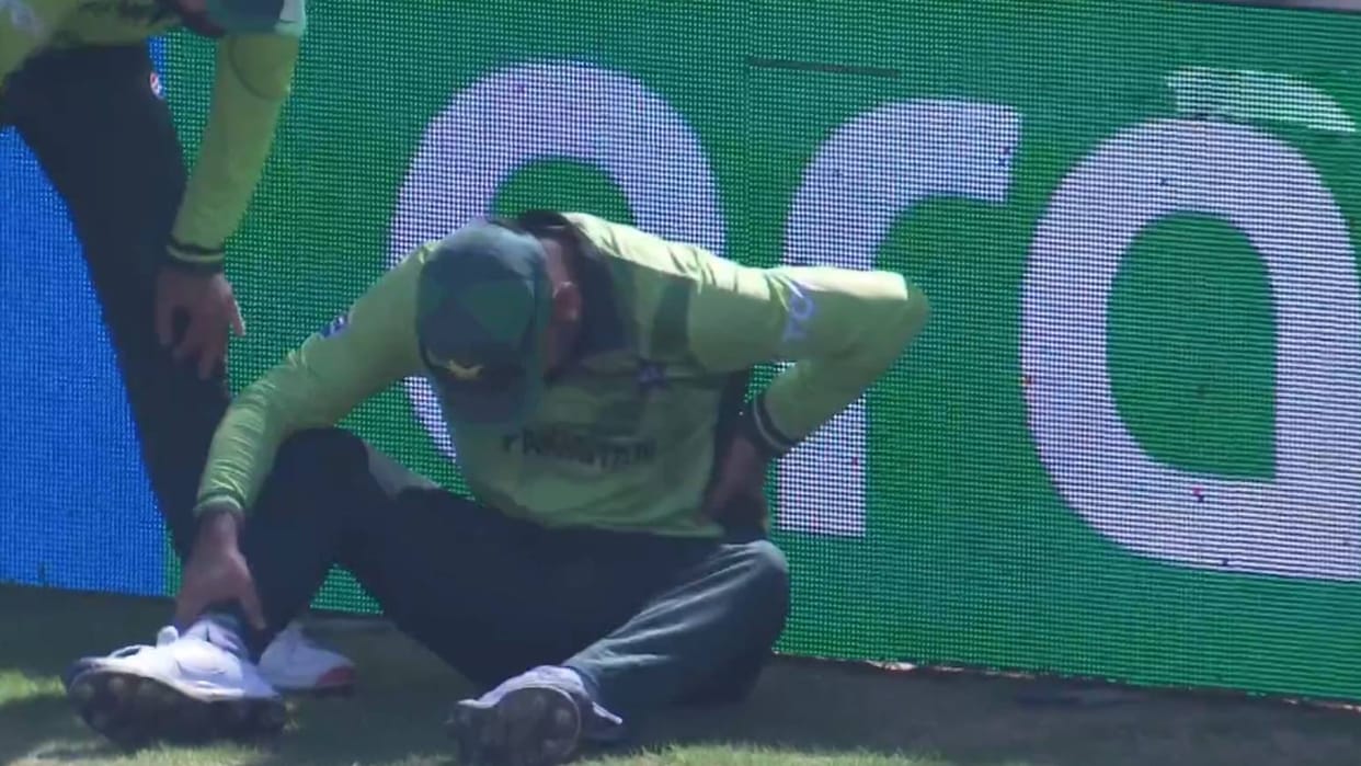 Pakistan dealt a big blow as Fakhar Zaman got injured while fielding in first match Champions Trophy