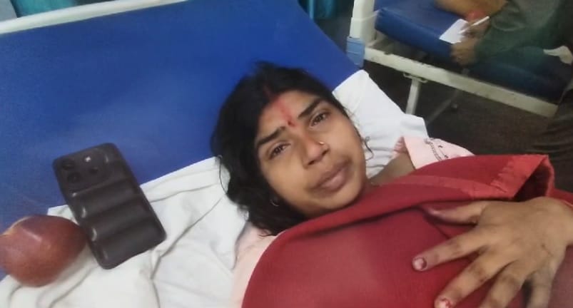 Kanpur Dehat Accident Pickup overturned after collision with truck two died and 13 injured