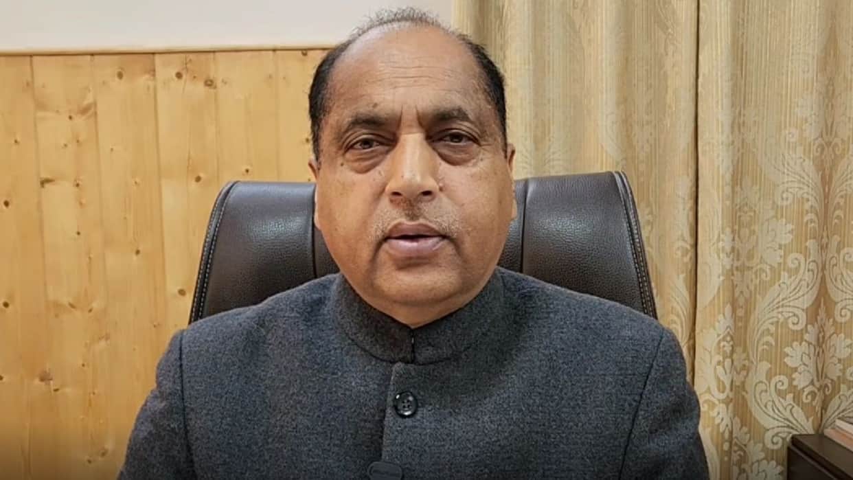 HP Politics: Jairam Thakur says stopping the Education Minister from inaugurating the school