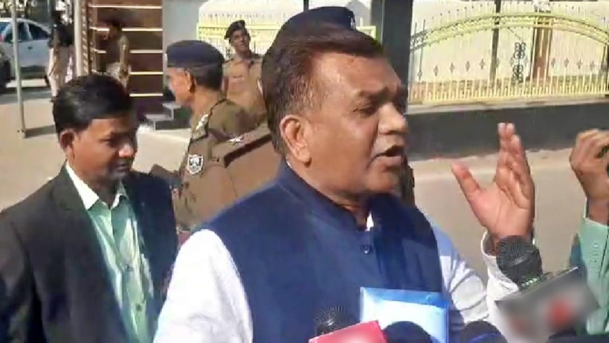Pragati Yatra: RJD MLA Rajesh Gupta walked out of Nitish Kumar's meeting; accuses of not allowing him to speak